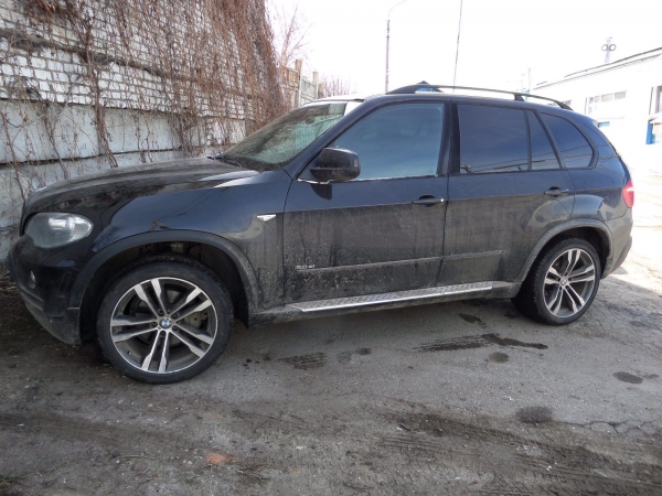 BMW X5 3.0SI (Valvetronic) (БМВ Х5 3.0) гбо пропан 4-го поколения LOVATO (Италия) баллон 74 литра.