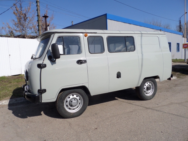 UAZ 390995 (УАЗ-390995)  гбо 4-го поколения Lovato (Италия) CNG (метан) металлические баллоны (тип-1) объемом по 50 литров каждый.